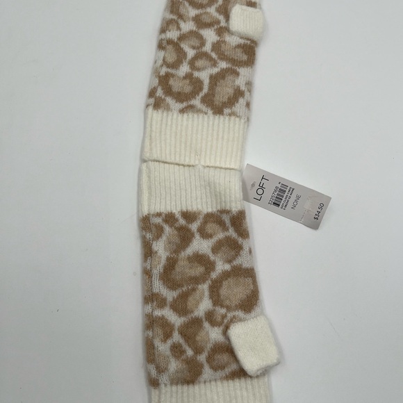 NWT loft fingerless gloves one size - Picture 3 of 5